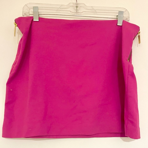 Michael Kors Dresses & Skirts - Michael Kors Mini Skirt